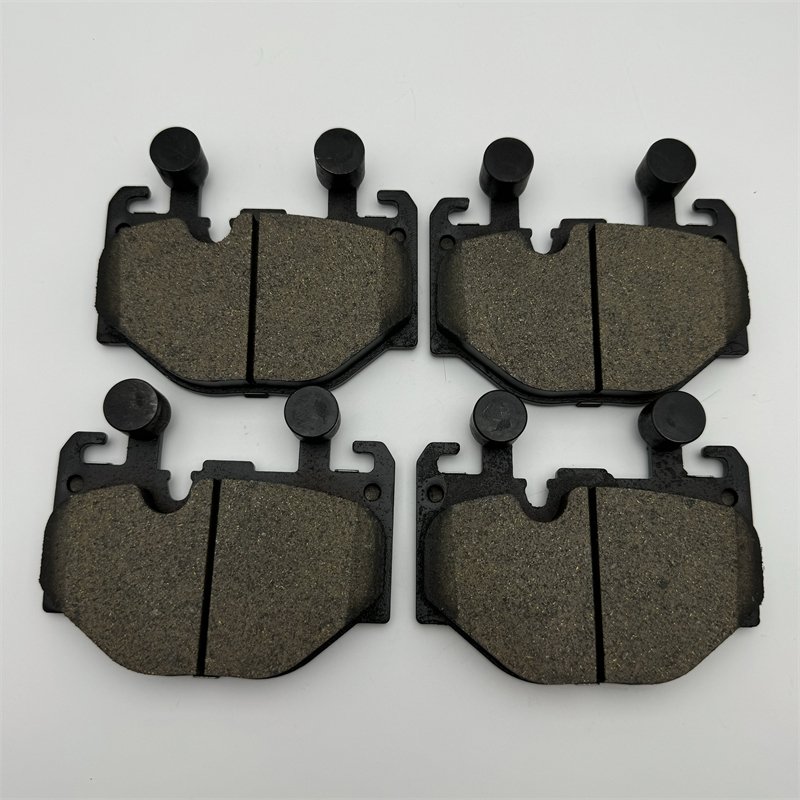 VKZ for BMW Brake Pad Manufacturer Brake Pad Ceramic Semi Metal Brake Pad High-performance BP32034 D2222 34108842380