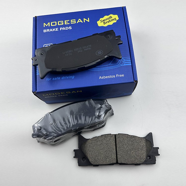 Wholesale China S111F260301-600 Ceramic Brake Pad for Changan Car With Shim