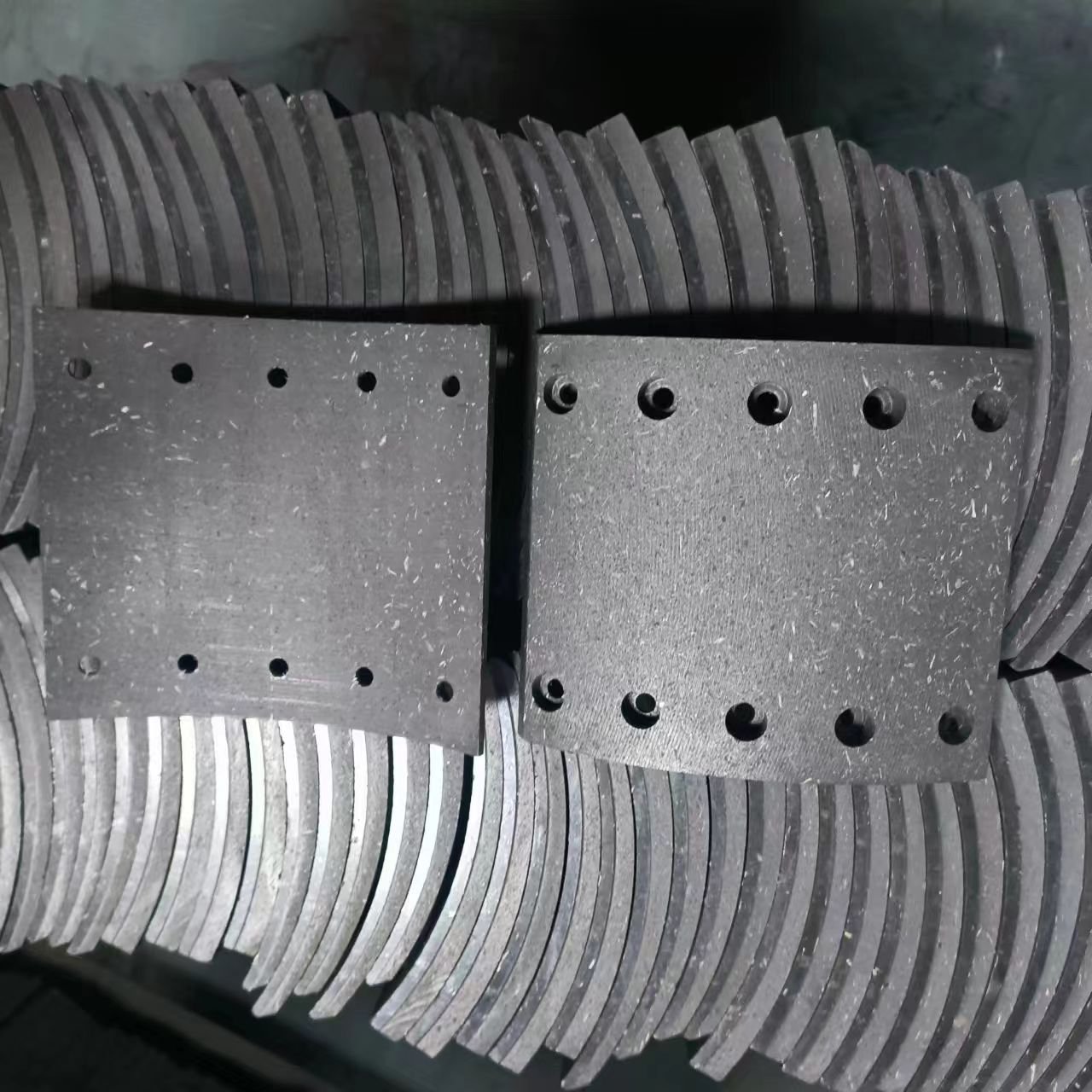 High Performance 19032 Semi-Trailer Axle Brake Lining for 180mm Width Brake Shoe New Condition Truck BPW Drum Brake Lining