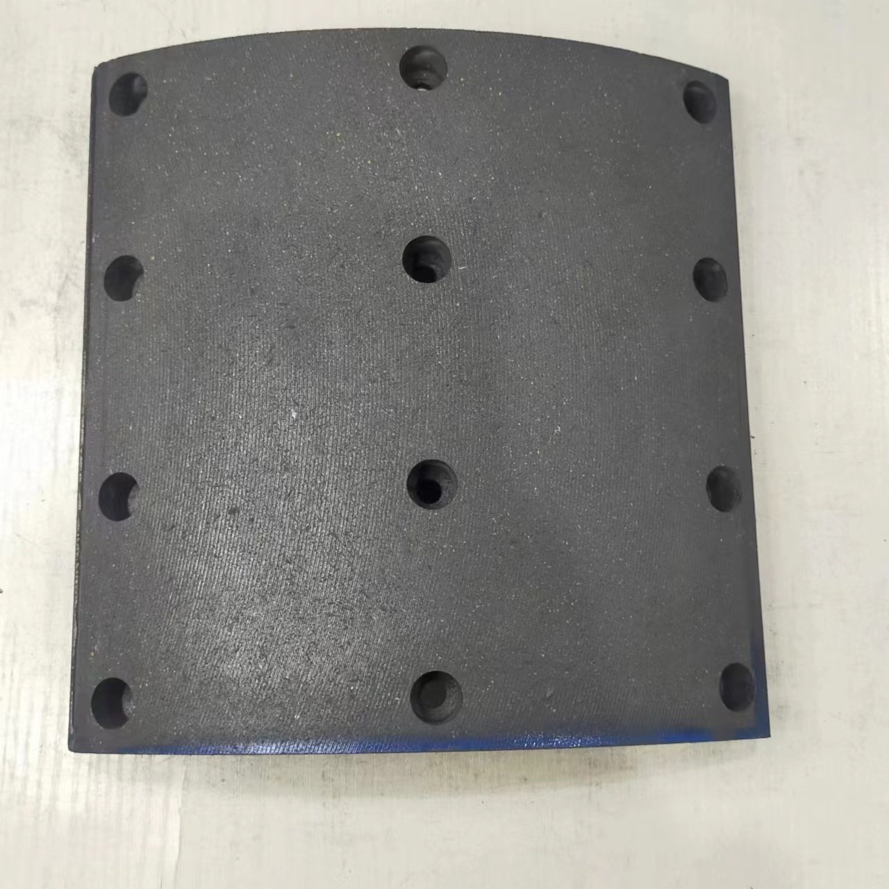 Factory Hot Sale Asbestos Free Drum Brake Lining With Stable Friction Coefficient 19393 for Truck