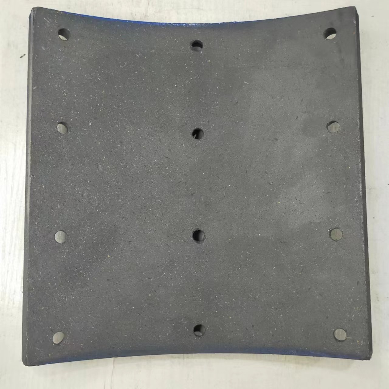 Factory Hot Sale Asbestos Free Drum Brake Lining With Stable Friction Coefficient 19393 for Truck