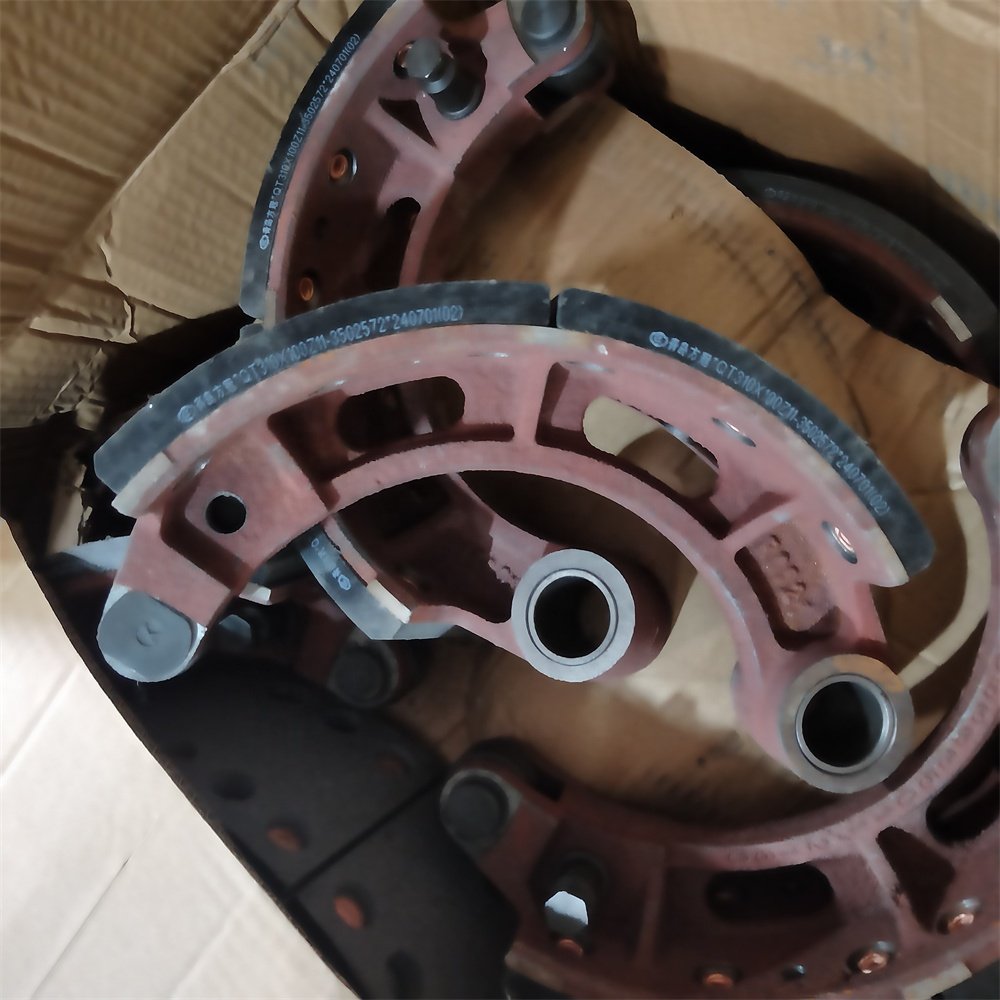 110533-TF350113 Brake Shoes for FOTON Truck Parts High Quality High Sale
