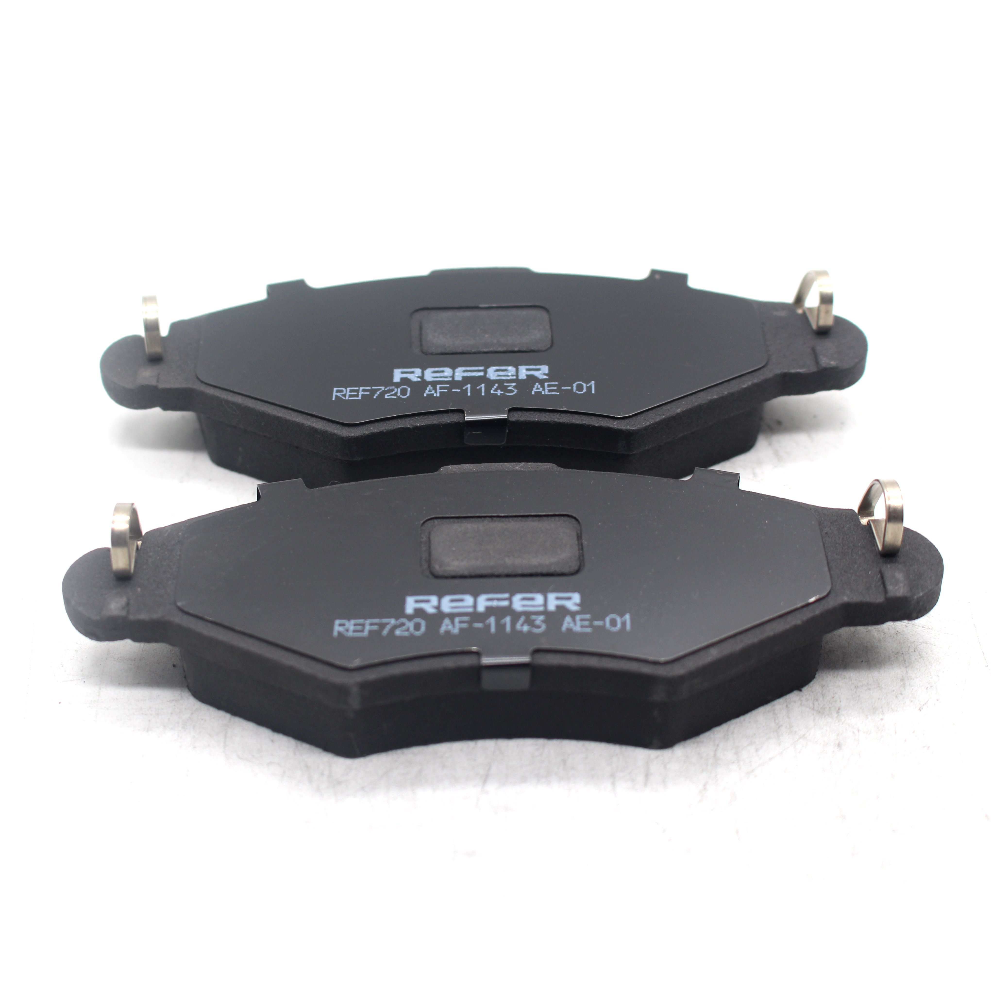 China Car Brake Pad Manufacturer D1143 4252.28/4253.94 GDB1500 for PEUGEOT 206/PEUGEOT 306 Dust Free Brake Pad