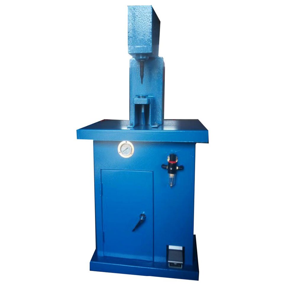 QM-24B Brake Shoe and Clutch Plate Puenmatic Riveting Machine for Auto Parts