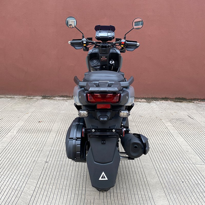 EPA Certified High-Speed 150cc&200cc Gas Moped Scooter Adult Automatic Transmission Motorcycle Disc Brake Direct China Factory