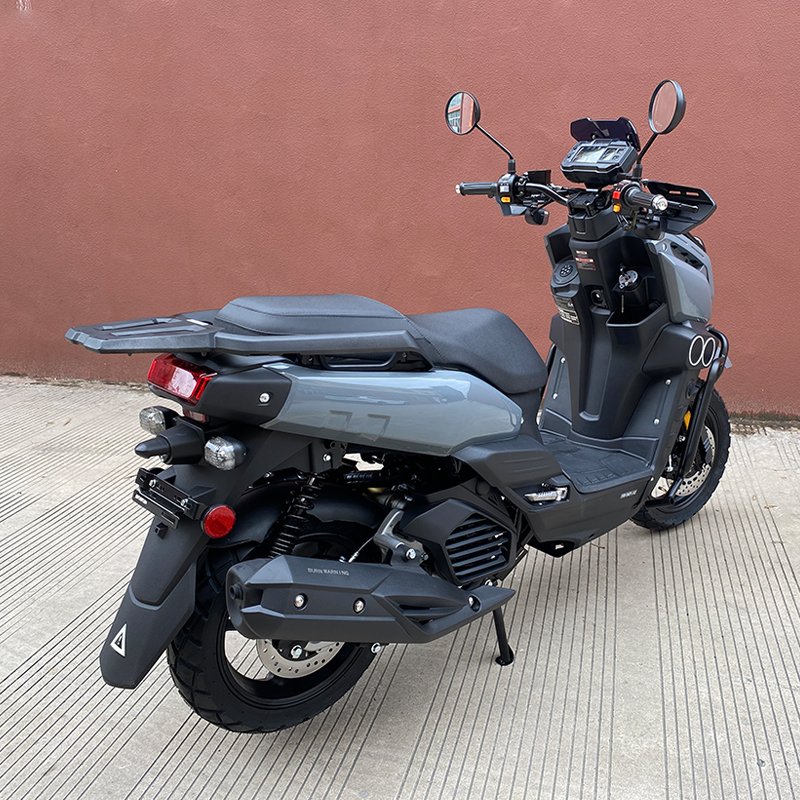 EPA Certified High-Speed 150cc&200cc Gas Moped Scooter Adult Automatic Transmission Motorcycle Disc Brake Direct China Factory