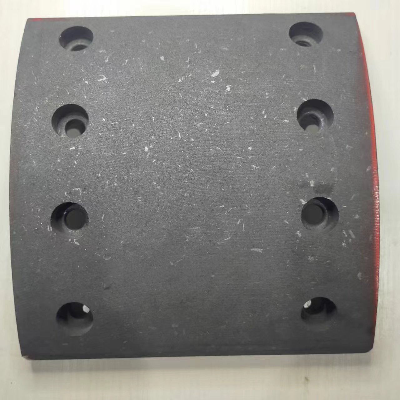 Professional Factory Promotes Large Number of Wear-Resistant 19256 Brake Linings for DAF Truck Models
