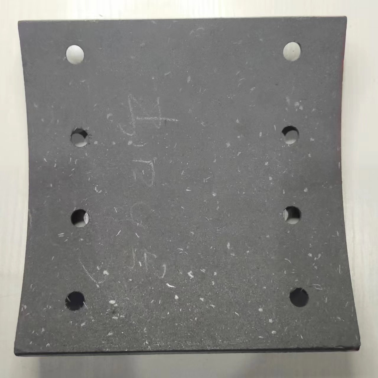 Professional Factory Promotes Large Number of Wear-Resistant 19256 Brake Linings for DAF Truck Models