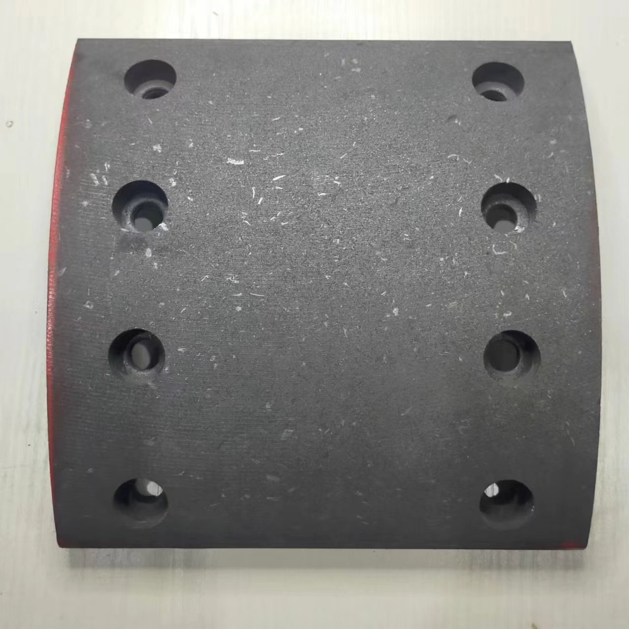 Professional Factory Promotes Large Number of Wear-Resistant 19256 Brake Linings for DAF Truck Models