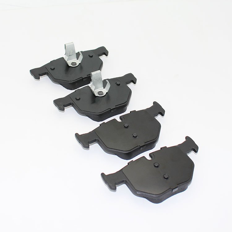 Good Quality 34 21 6 763 043 Car Spare Parts Accessories Auto Brake Pads Set Brake Disc Car Brake Pad