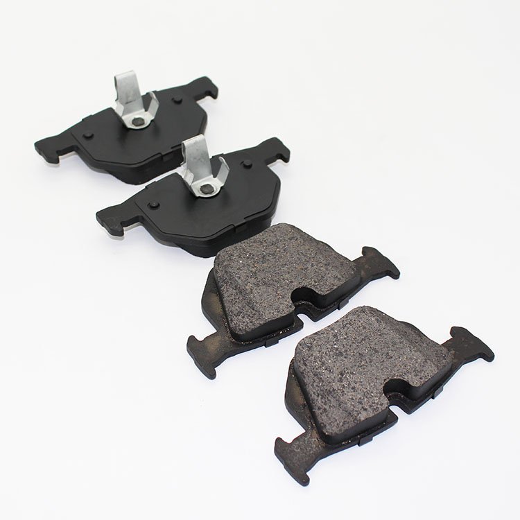 Good Quality 34 21 6 763 043 Car Spare Parts Accessories Auto Brake Pads Set Brake Disc Car Brake Pad