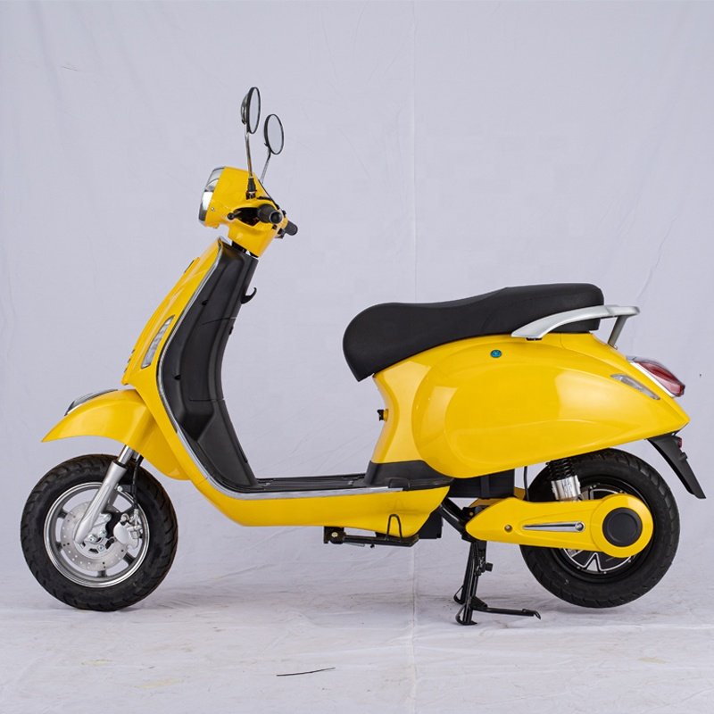 2023 New Model Electric Scooter 2000W Electric Motorcycle High Speed Electric Motorcycle