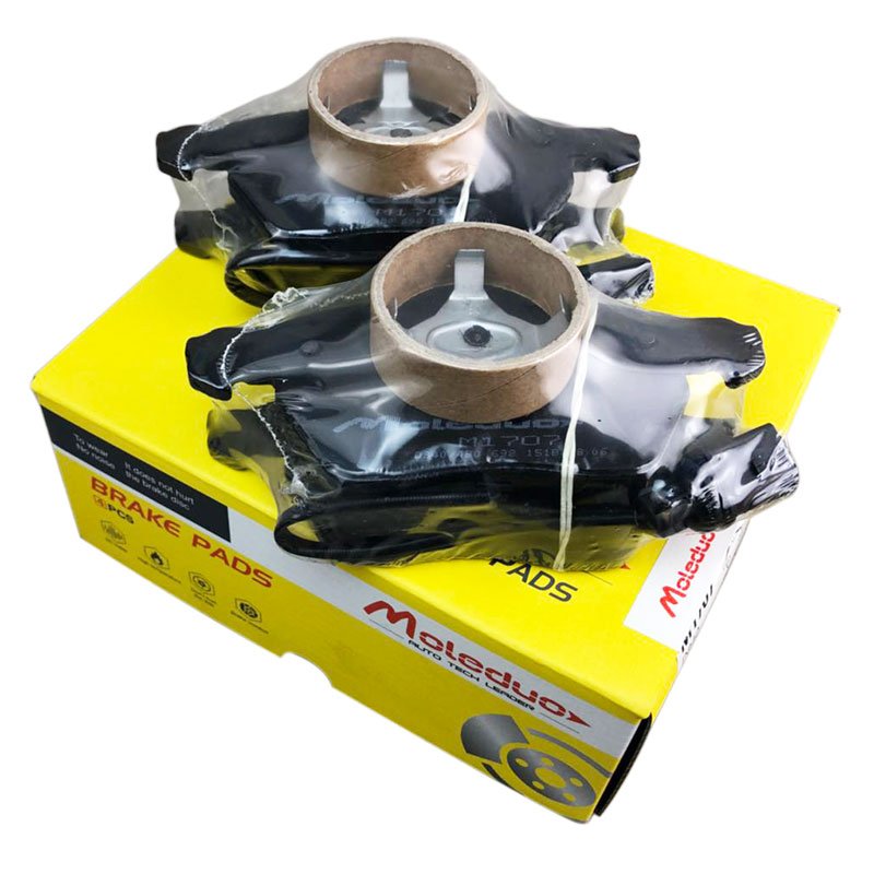 M1707 Front Ceramic Brake Pads 4B0698151E D840 D840-7715 Best Brand Sensors Brake Pad for AUDI A4 A6 A8 PASSAT VOLVO