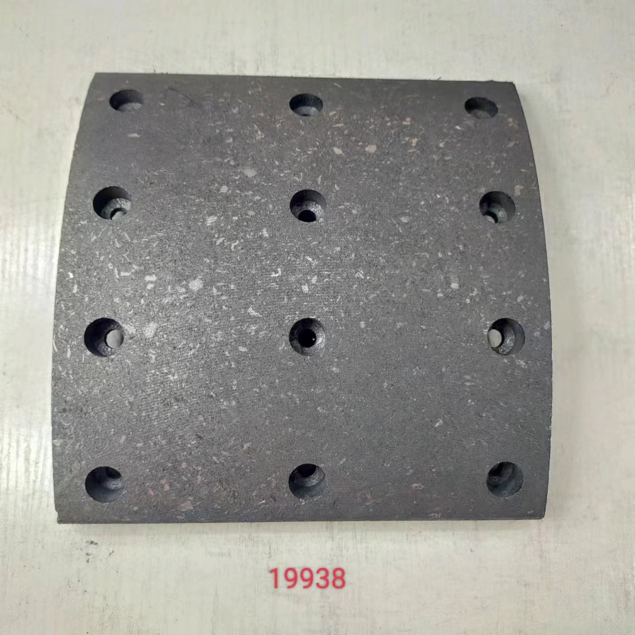 Powerful Braking Long-life Asbestos-free Drum Brake Pads 19938 for Volvo Models