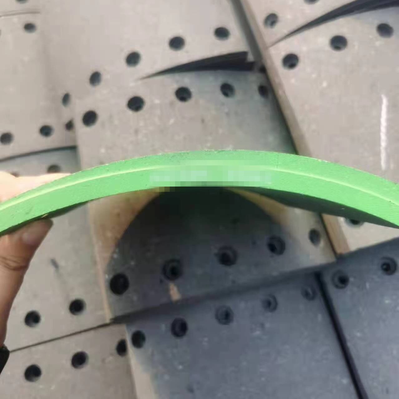 4515 4707 4709 4515E 4711 Direct Sales Reasonable Price Brake Pad Lining Roll Non-Asbestos Truck Brake Lining for Dongfeng