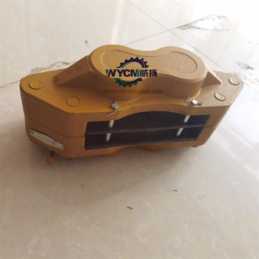 Genuine Doosan Loader Parts 130104-00096B Brake Caliper for Wheel Loader SD200