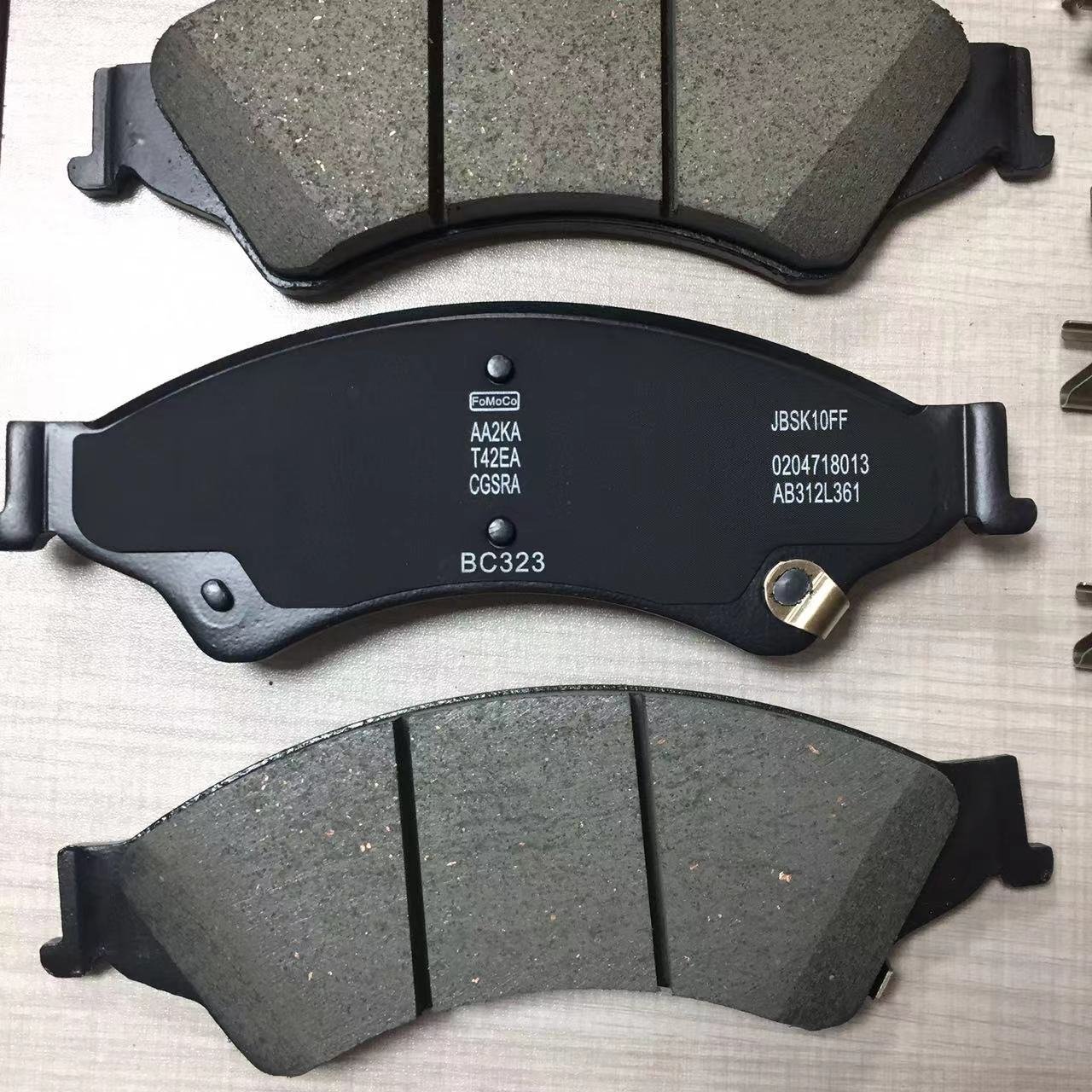 Ranger Pickup BT50 T6 2012-2016 2.2 3.2L Automotive Parts AB31-2L361-AB Front Brake Pads