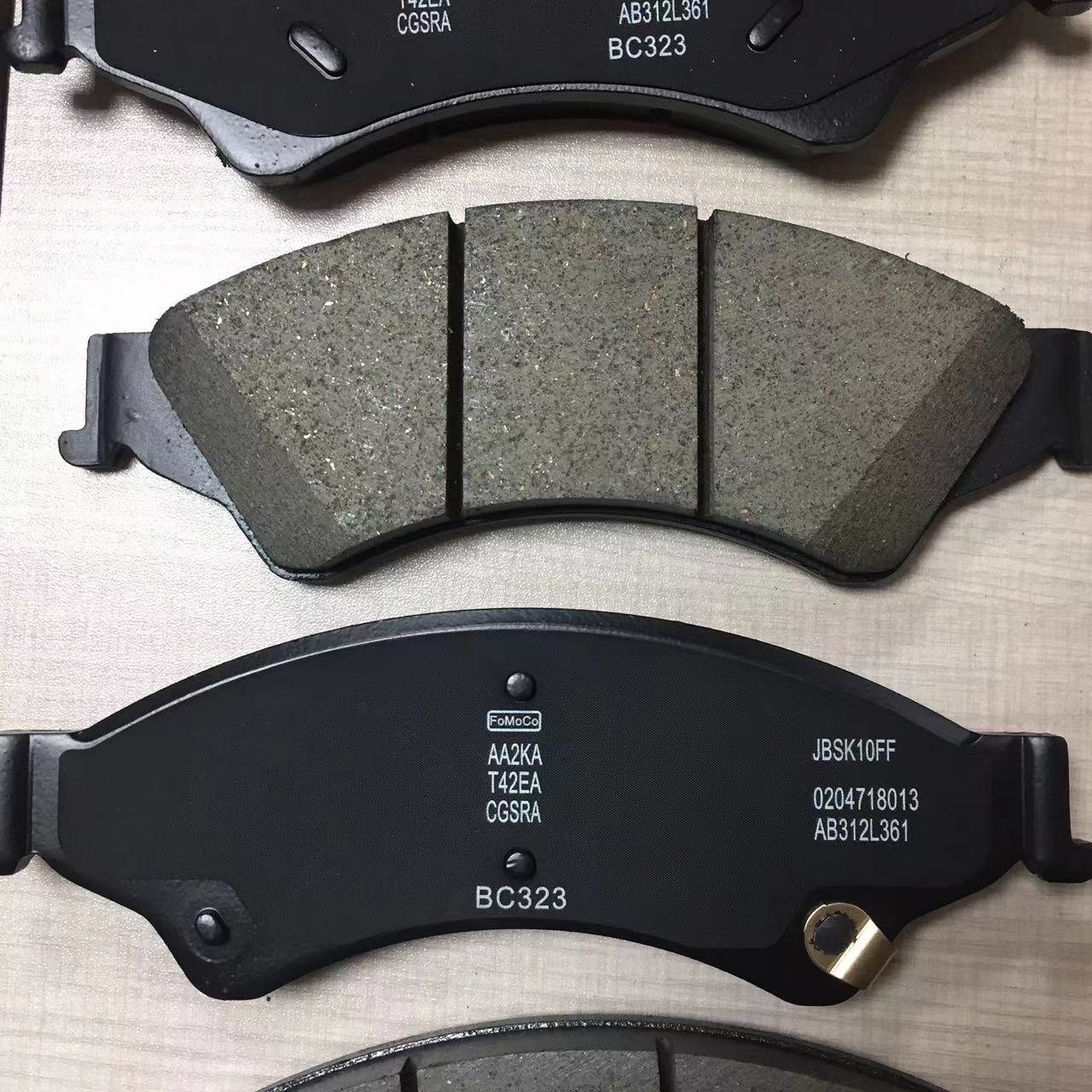 Ranger Pickup BT50 T6 2012-2016 2.2 3.2L Automotive Parts AB31-2L361-AB Front Brake Pads