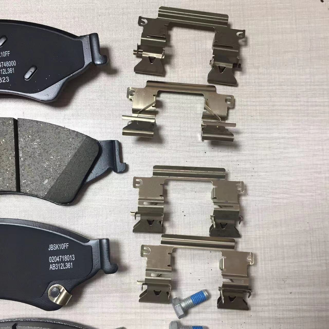 Ranger Pickup BT50 T6 2012-2016 2.2 3.2L Automotive Parts AB31-2L361-AB Front Brake Pads