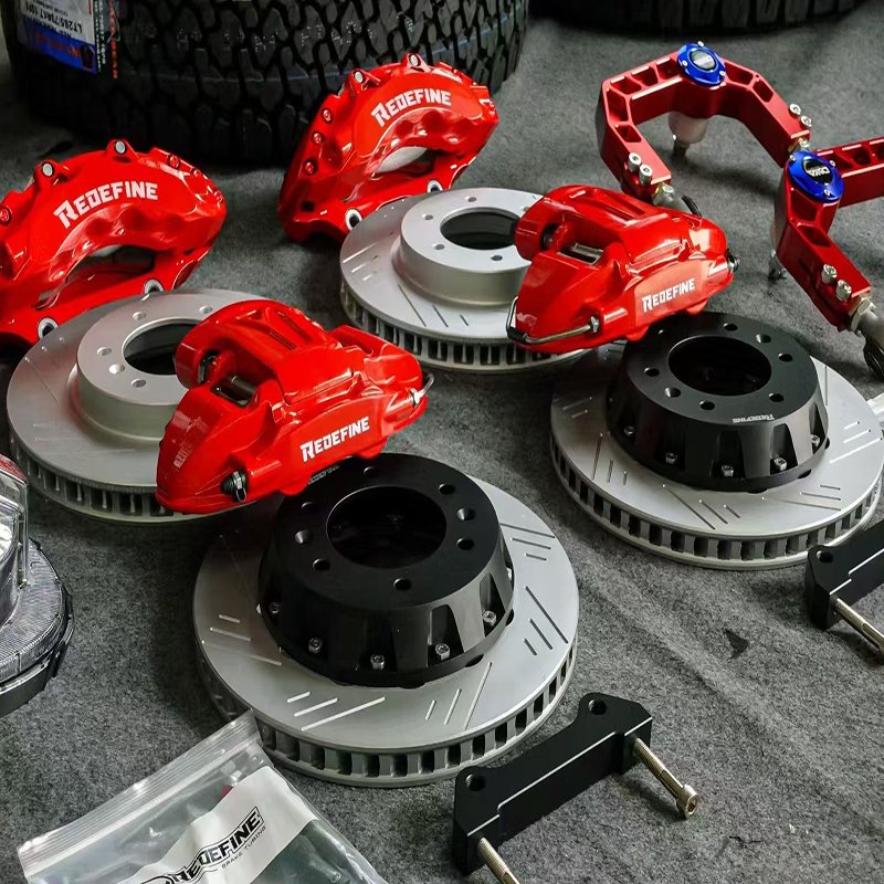 Custom High Quality Forged Aluminum Alloy 6 Pots Front Brake Calipers Kit for Tank 400