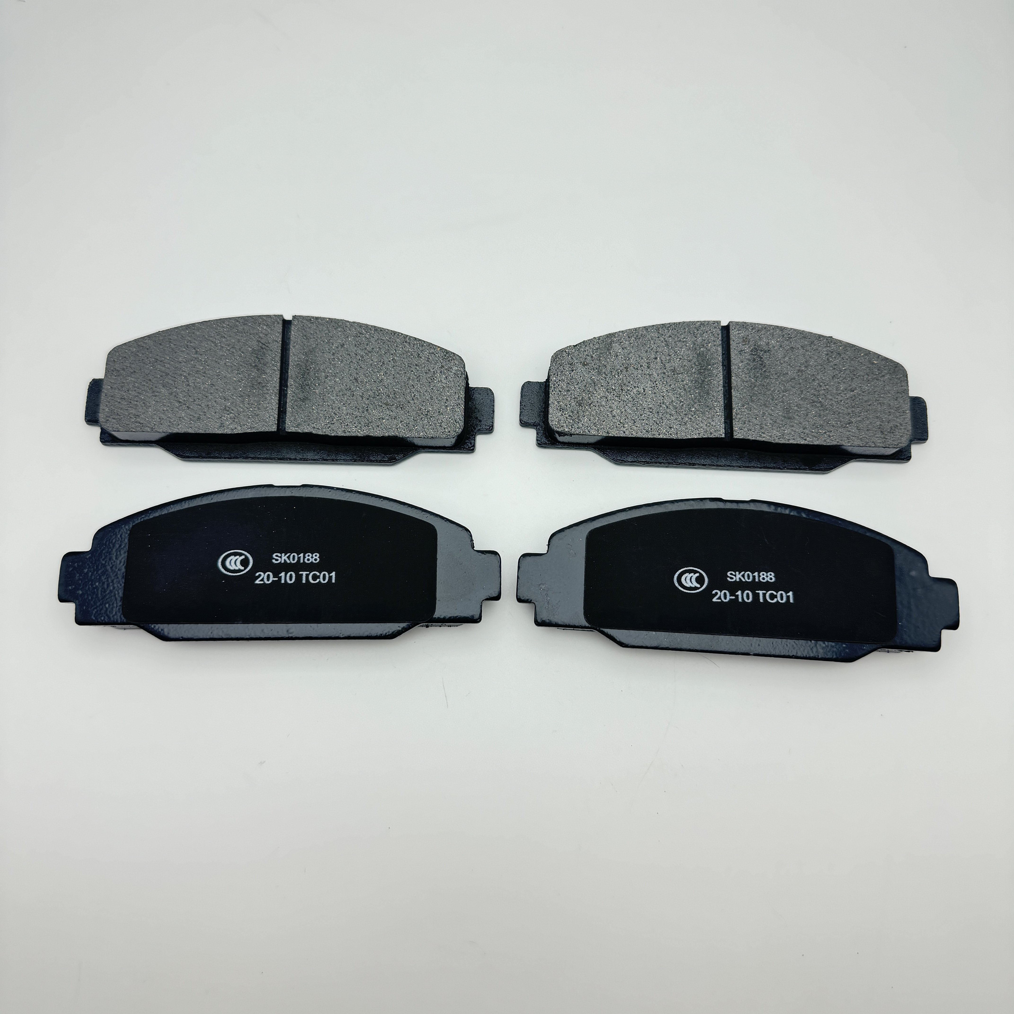 Brake Pad Factory Wholesale VKZ and Custom Brake Pads Semi-metallic Ceramic Brake Pads KD2435 D2059 GDB3090 04465-25010