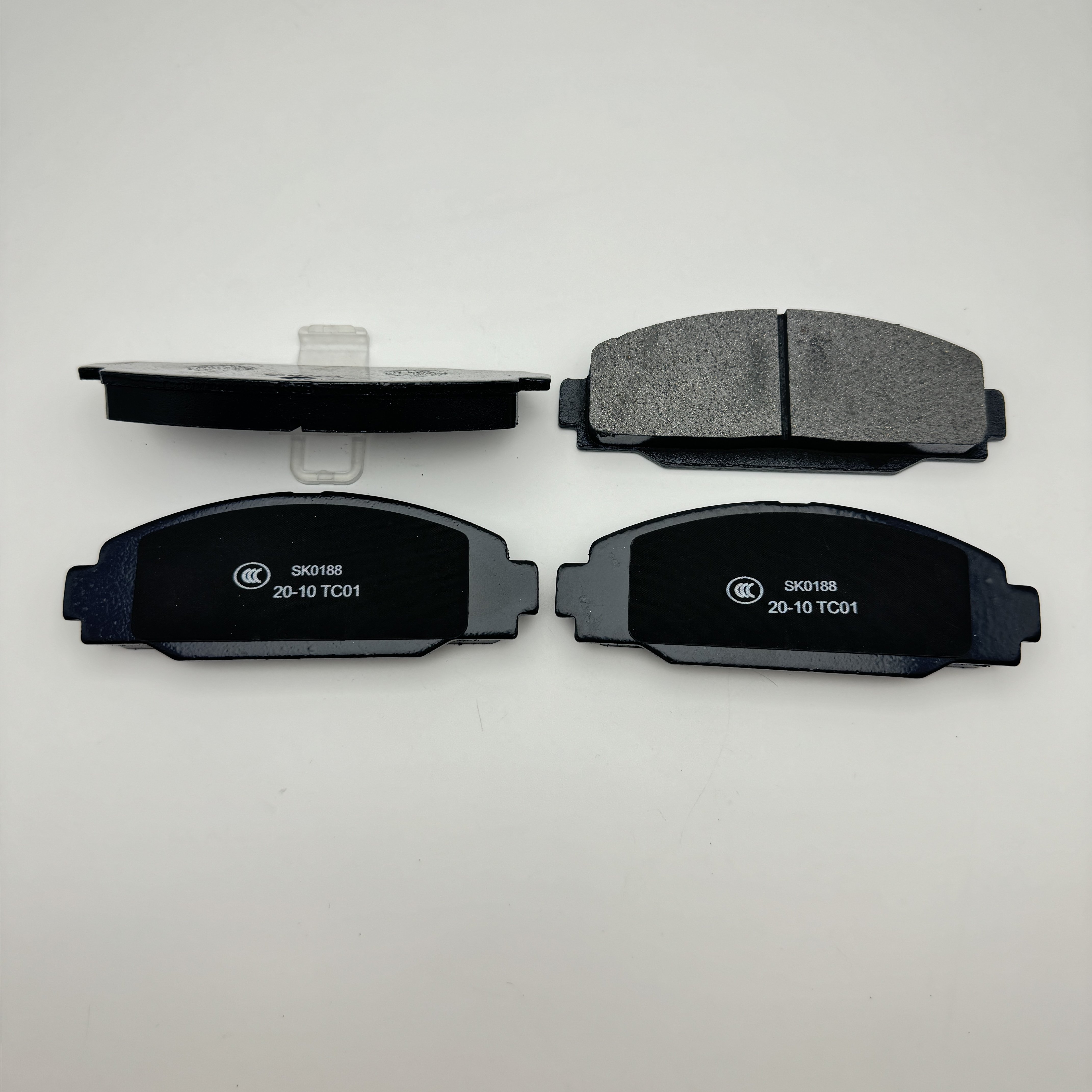 Brake Pad Factory Wholesale VKZ and Custom Brake Pads Semi-metallic Ceramic Brake Pads KD2435 D2059 GDB3090 04465-25010