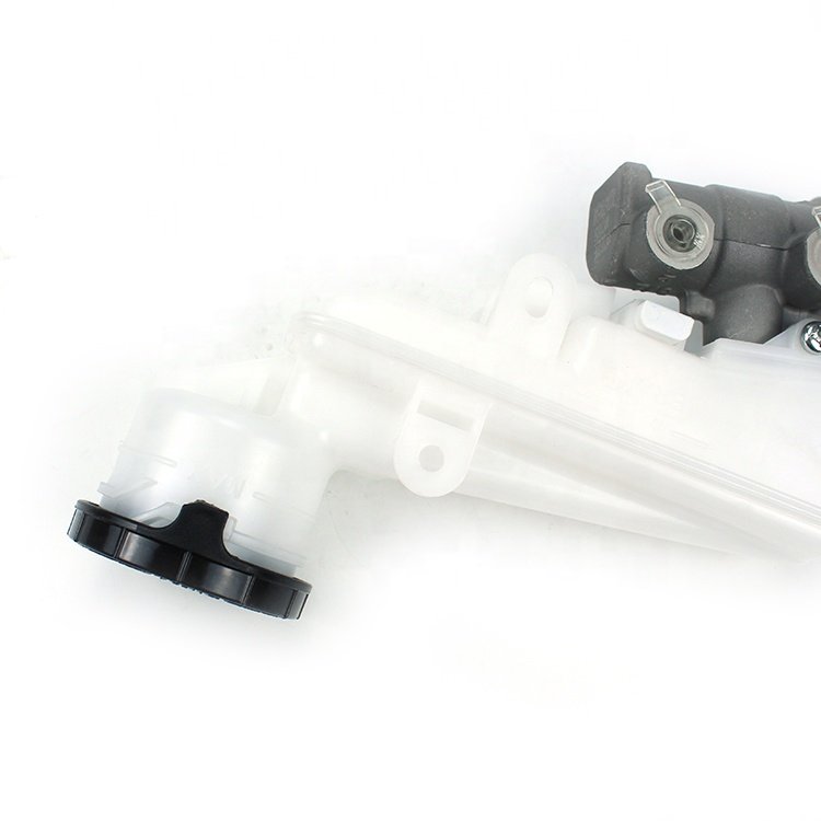 Genuine Auto Parts 8981632280 8983206690 Brake Master Cylinder for ISUZU DMAX MUX at