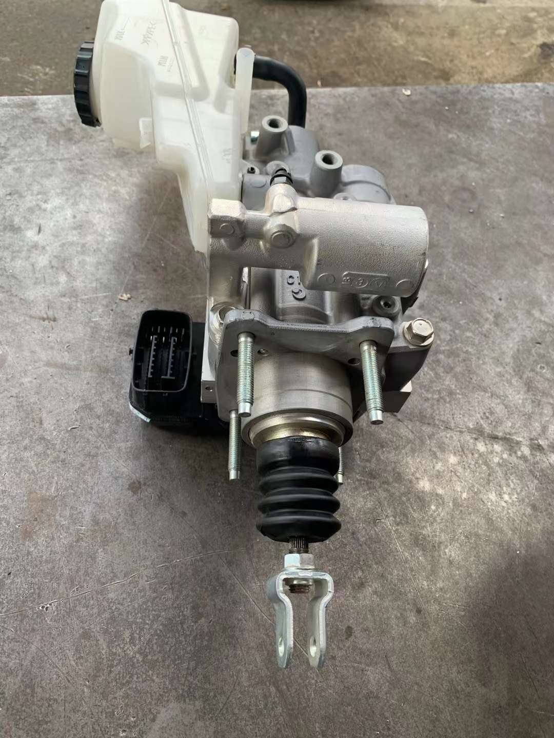 High Quality Auto Parts for Toyota Anti-lock Braking System Brake Actuator Pump Assembly ABS Pump