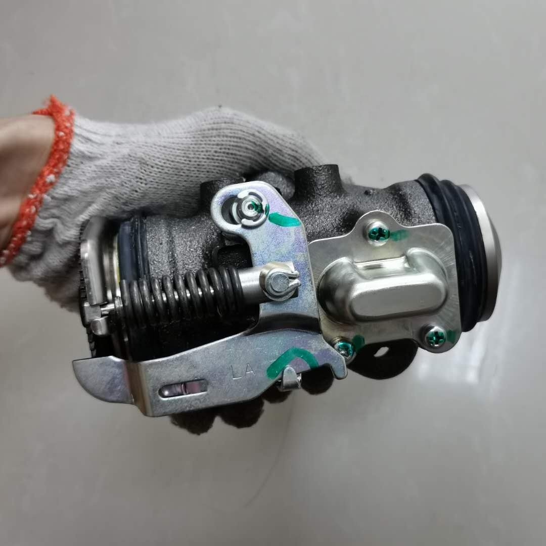 Rear Genuine Brake Wheel Cylinder for ISUZU FSR 8-98289368-0 1-47601187-0