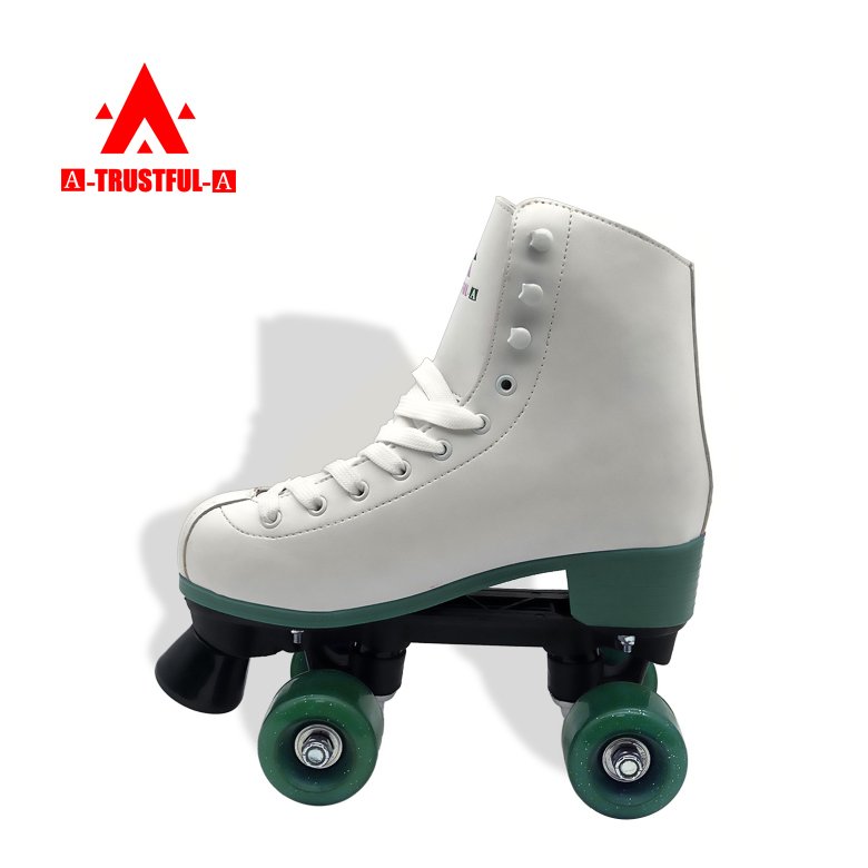 Wholesale PU Leather Skates Tiger Bone Buckle Design Professional Beginner Roller Skates