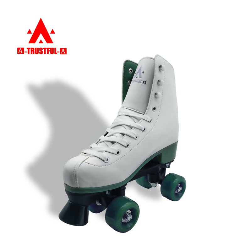 Wholesale PU Leather Skates Tiger Bone Buckle Design Professional Beginner Roller Skates