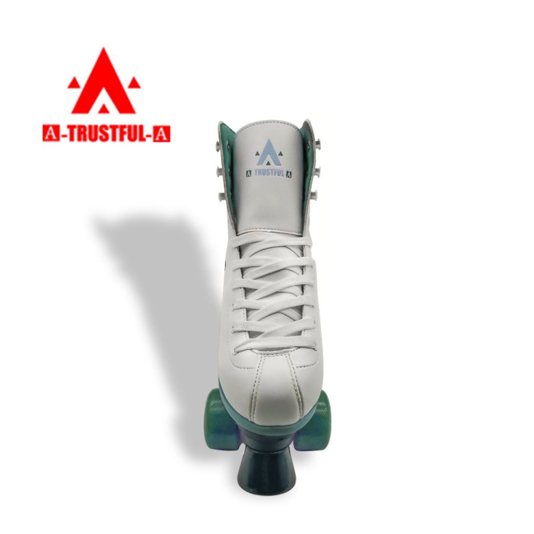 Wholesale PU Leather Skates Tiger Bone Buckle Design Professional Beginner Roller Skates