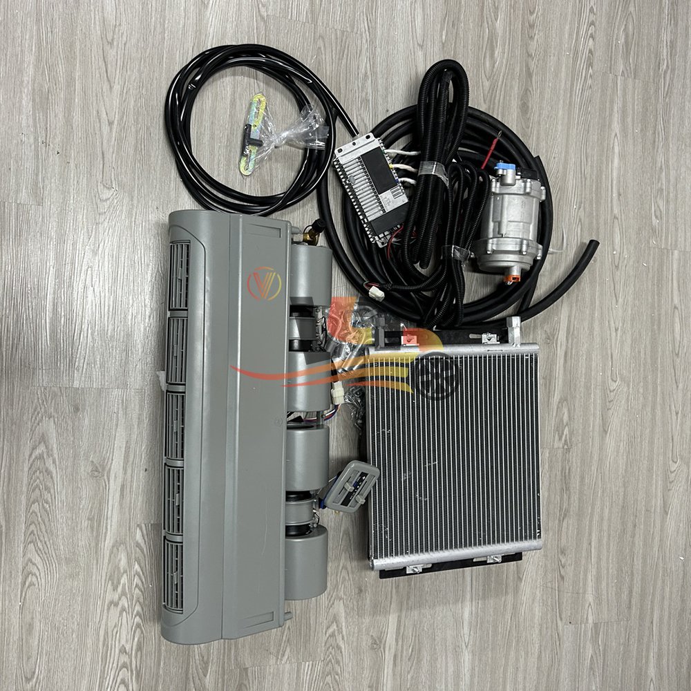 Universal Ac 12v Car air Conditioner 7800btus 2200w Van air Conditioner with a High-efficiency Low-power Consumption