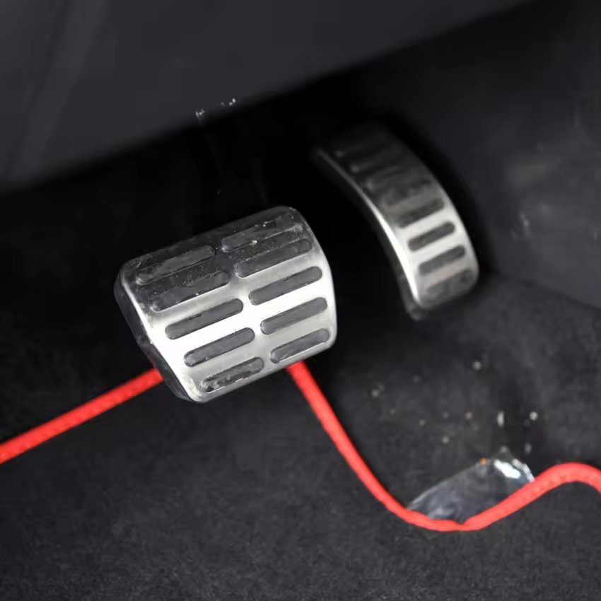 QSFApplicable to Volkswagen Polo 6R6C 9N Golf 4 Jetta Lavida Crystal Rui Xin Rui Throttle and Brake Pedal Modification