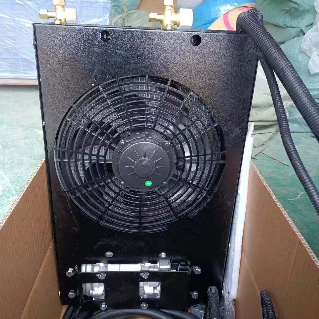 Electric Car Kit Rv Parking Cooler air Conditioners 12v 24v for Trucks