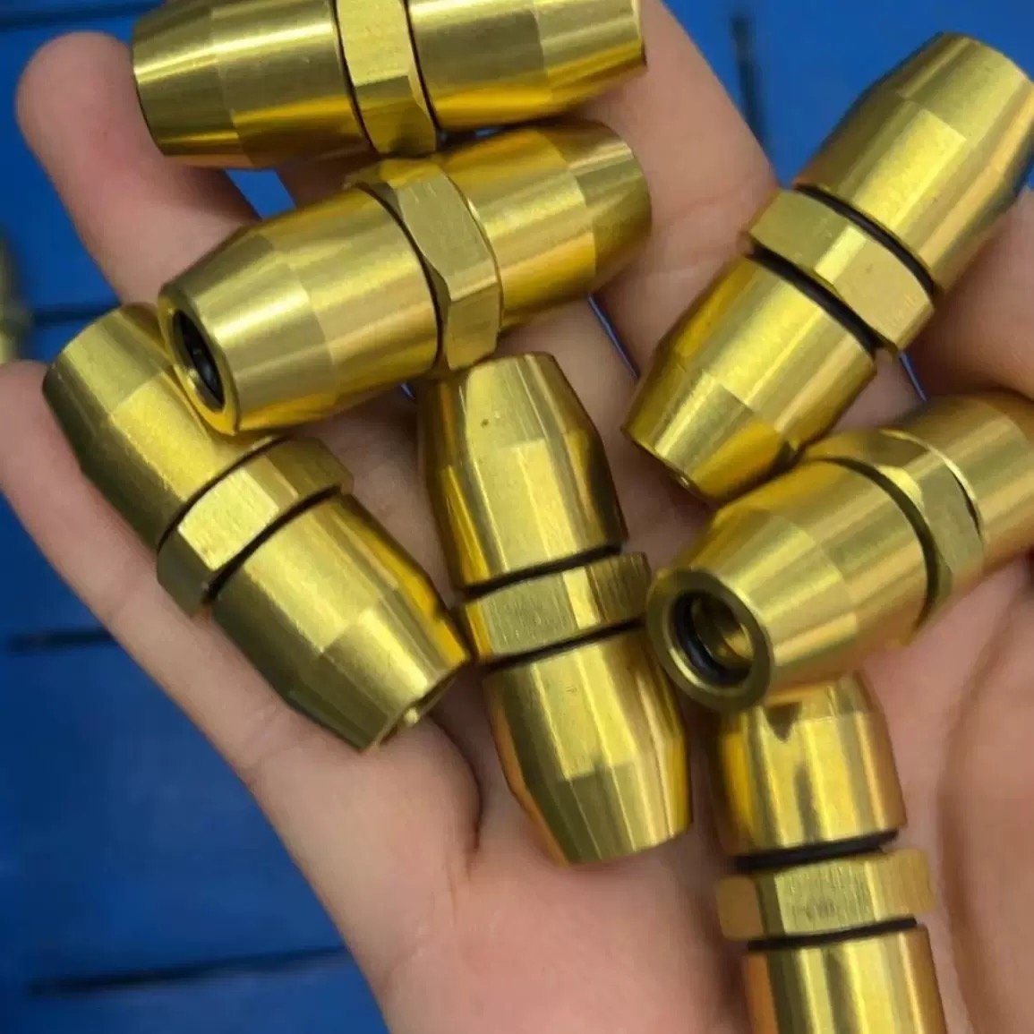Air Brake Hose Fittings 6mm 8mm 10mm Push in Fittings European Auto Truck Brass Pipe Fittings