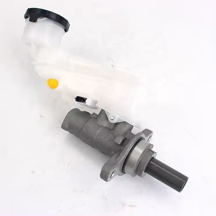 Genuine Auto Parts Brake Master Cylinder 8981632290 for ISUZU DMAX2.5 3.0 MT Luxury 1.9MT MUX3.0MT
