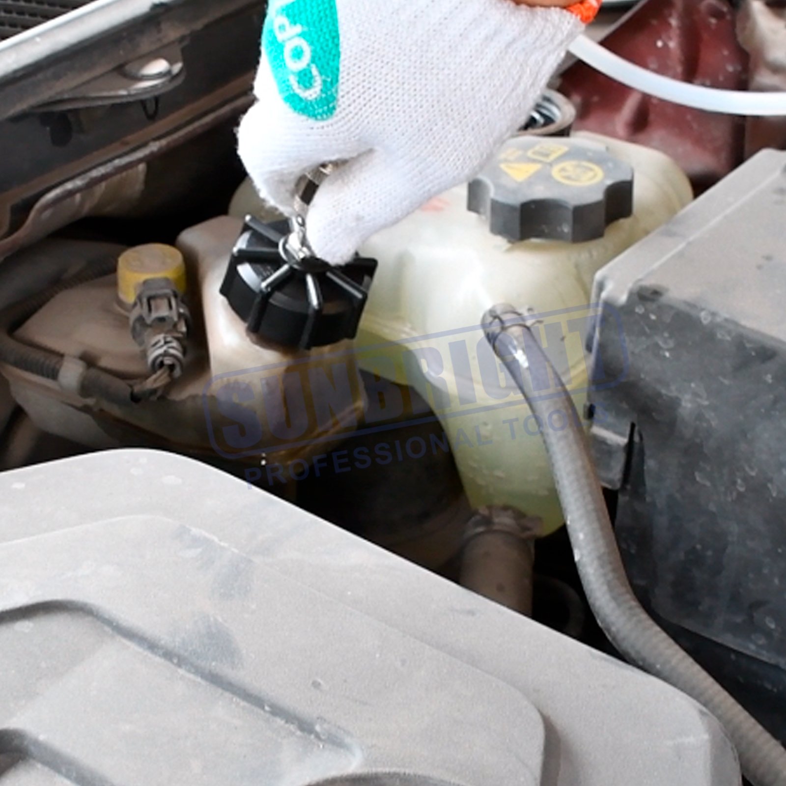 2L Manual Brake Bleeder Brake Fluid Extract and Refill Tool