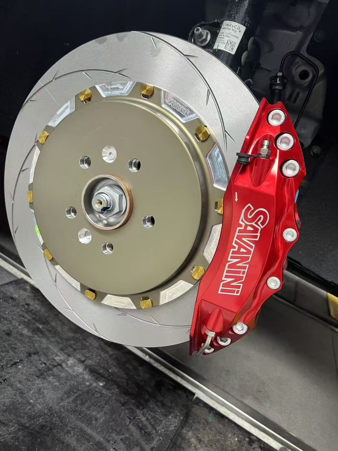 Wholesale High Performance 6 Piston Forged Aluminum EV Caliper Aluminum Alloy for Lynk & Co 09 Big Brake Kit