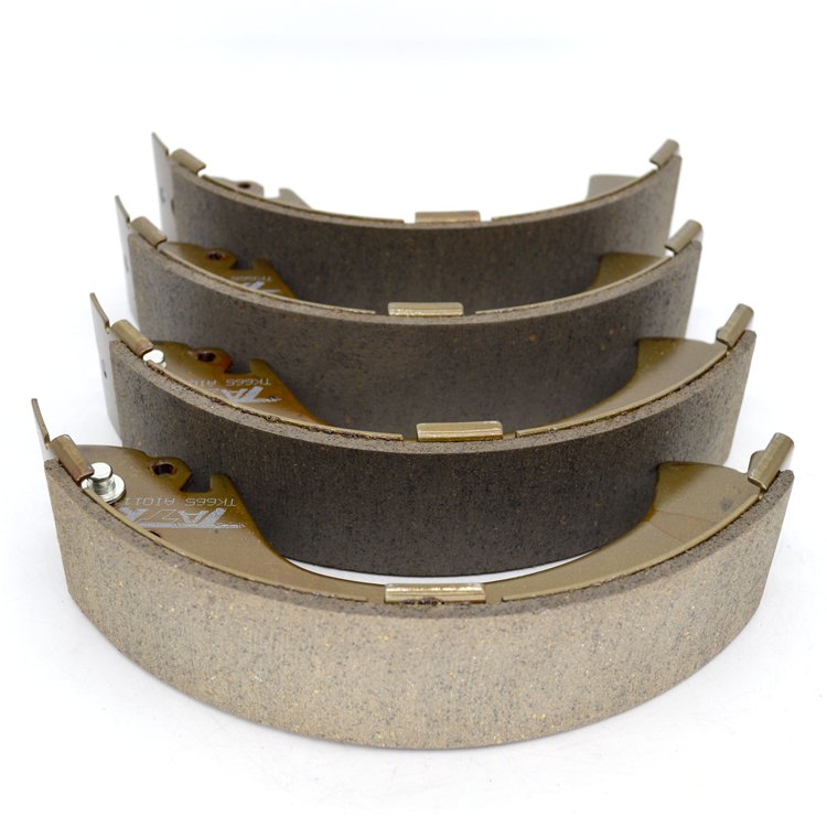 China Factory Direct Sales Price High Quality Long Life Brake Shoe for Accesorios Para mitsubishi L200 V31 MB858876