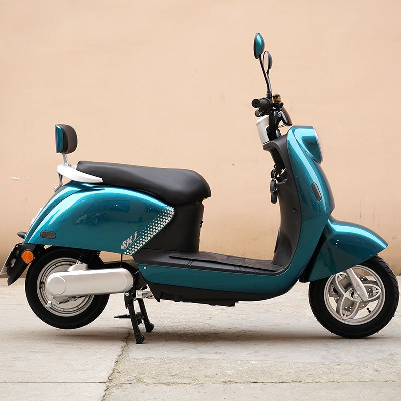 Factory Direct Sales Multi Function Durable Two-wheeled Adult Electric Moped