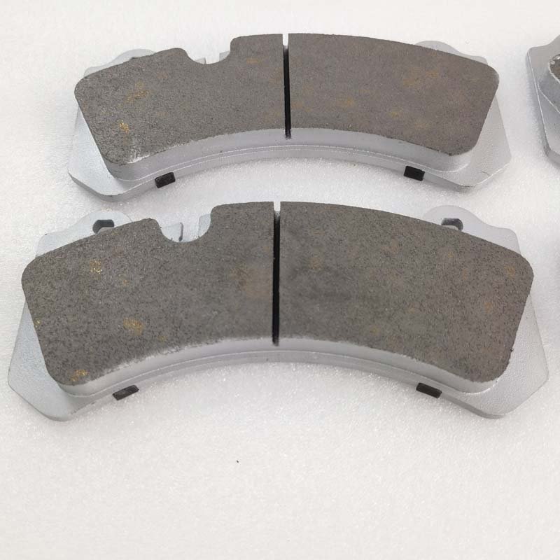 Jekit Carbon Ceramics Car Brake Pads High Temperature Resistance 4pcs/1set for 6 Pot 4 Pot Caliper