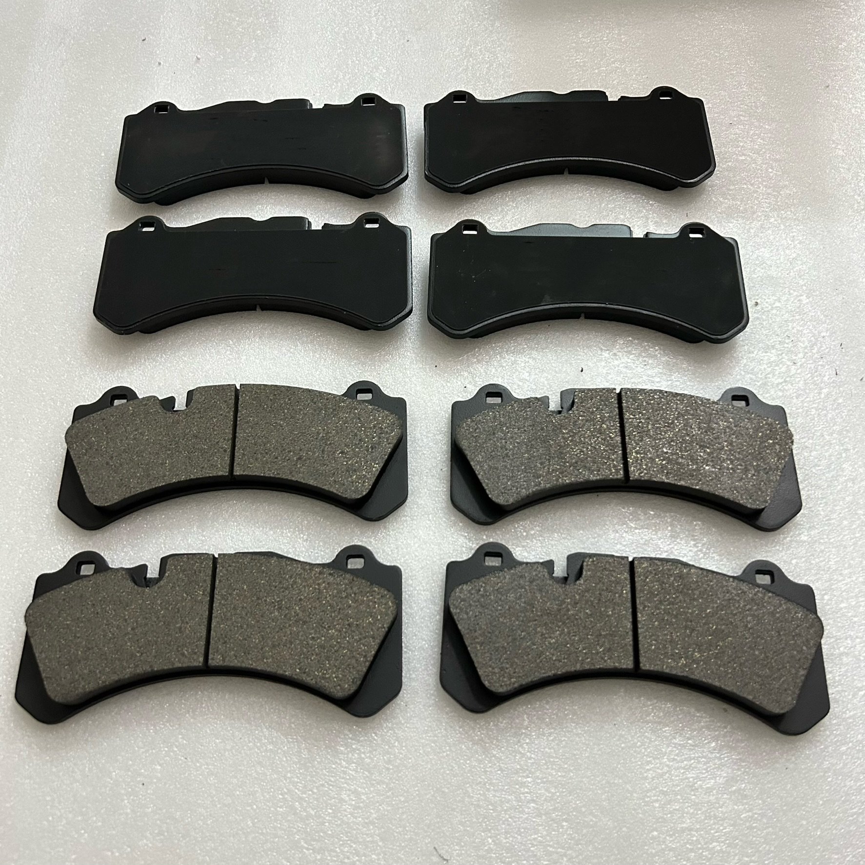 Jekit Carbon Ceramics Car Brake Pads High Temperature Resistance 4pcs/1set for 6 Pot 4 Pot Caliper