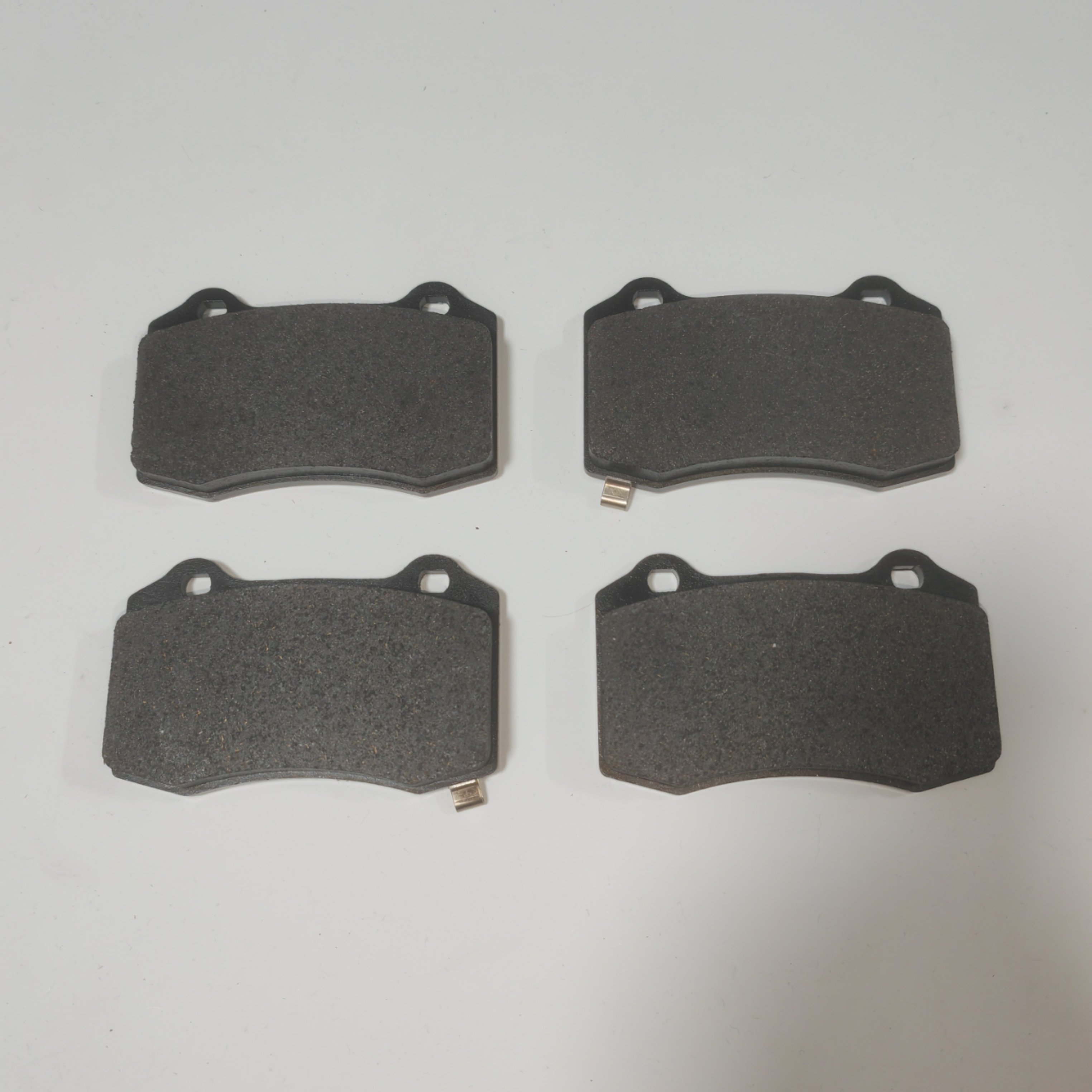 Ceramic Brake Pads for Tesla ModeS ModelX Rear Wheel New Original Factory 1033689-00-A