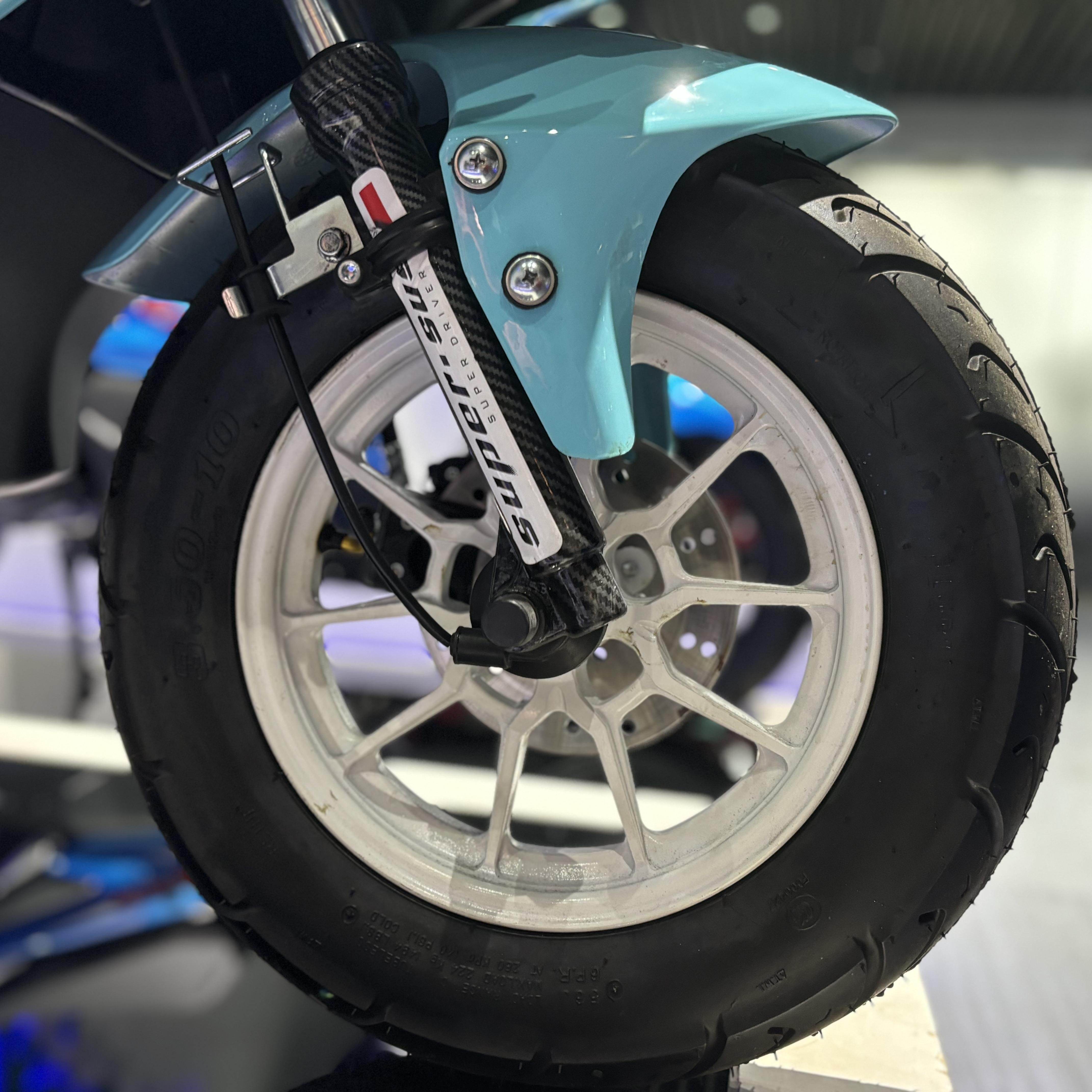 Most Popular Custom 50cc 125cc 150cc Scooter Motorbike 4 Stroke Engine CDI Ignition Disc & Drum Brake Extremely Affordable