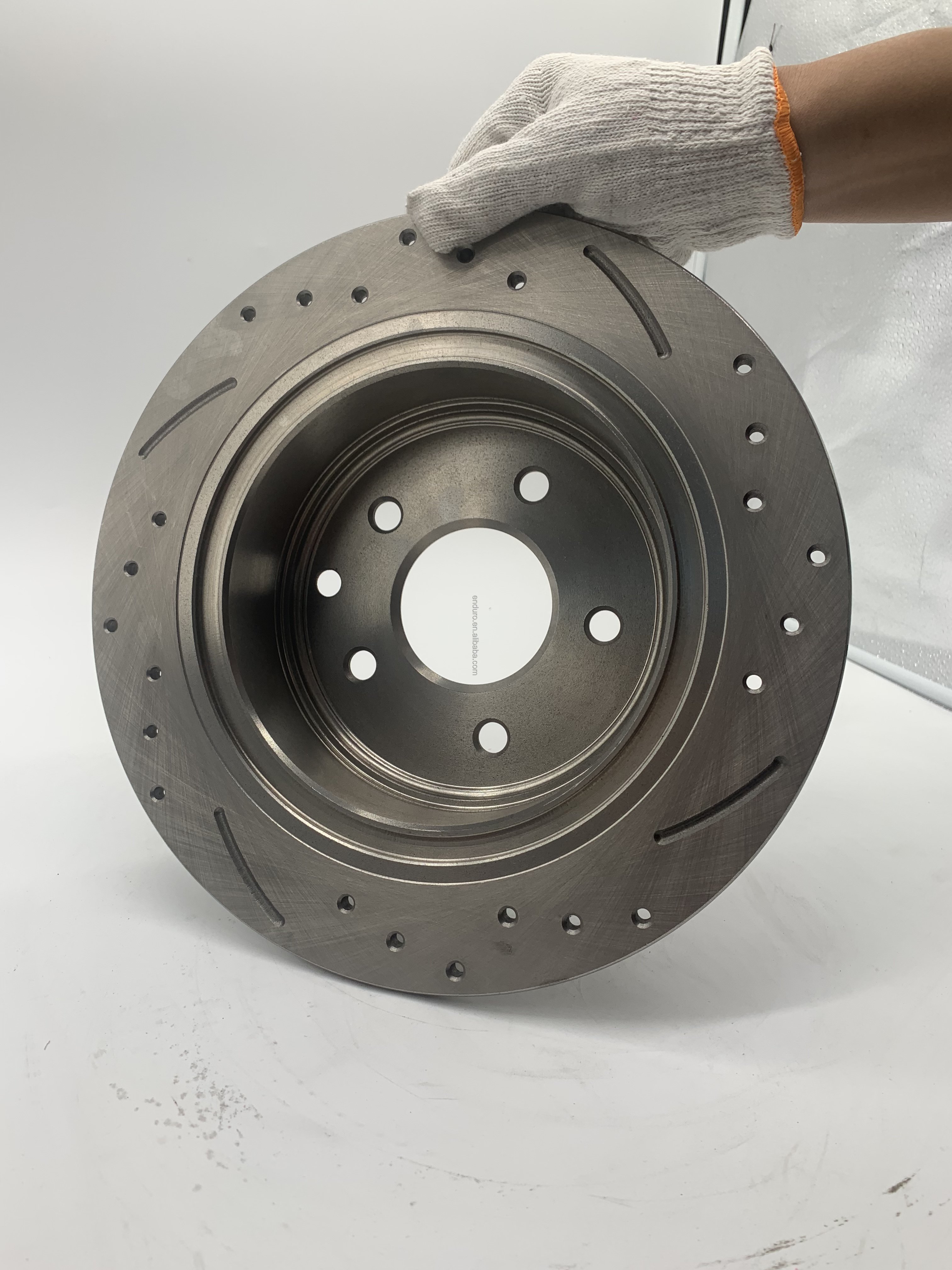 New Auto Part Brake Disc Assembly for Japan Used Cars for Models CLA A5 A7 Q7 A4 Manufactured by Isuzu and Mazda