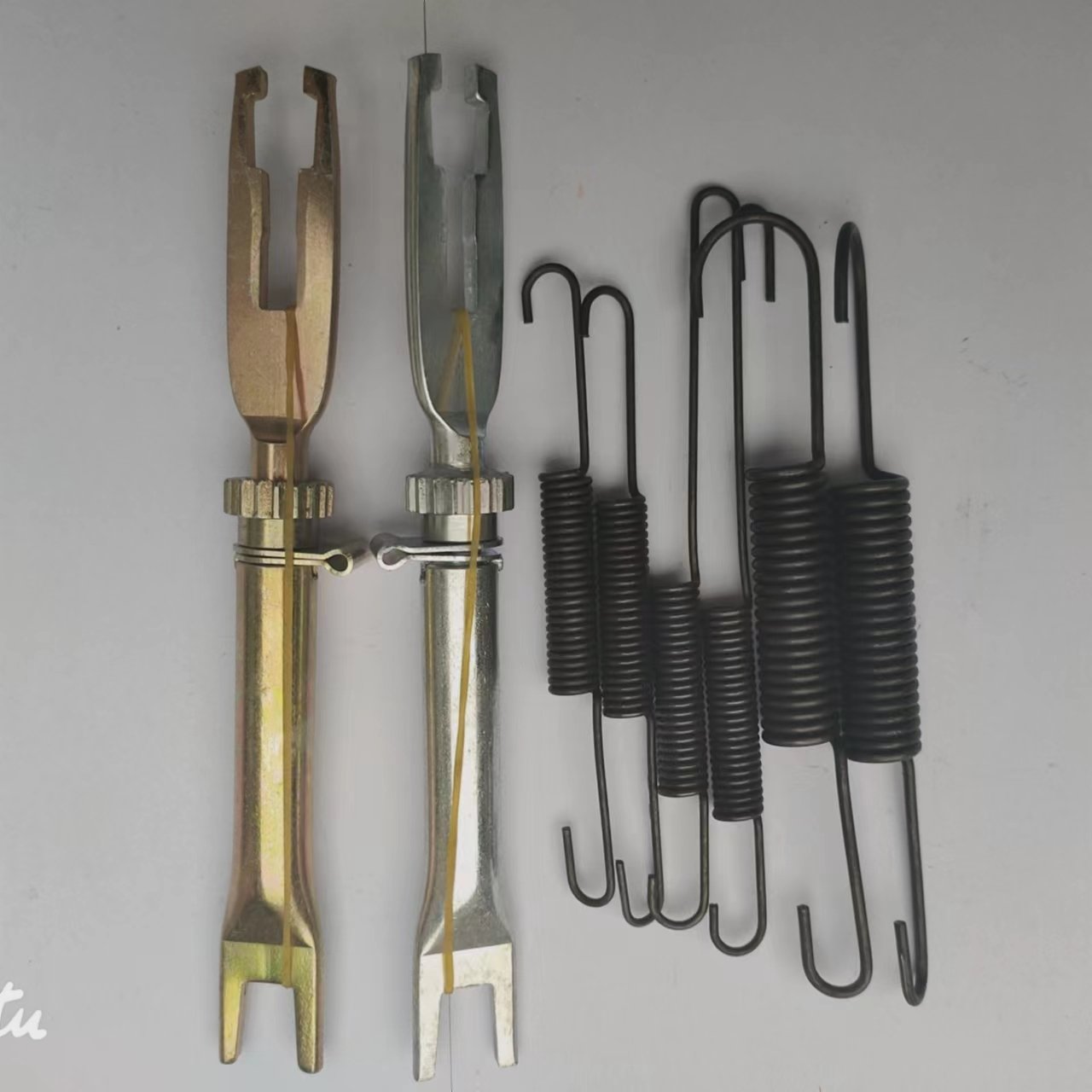 Helux Rear Brake Repair Kit 04943-0K030