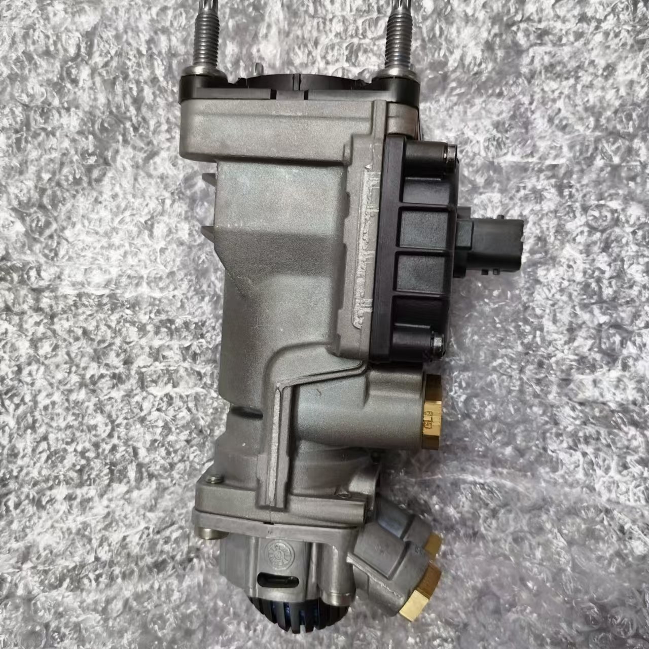 Brake Master Cylinder Heavy Duty Truck Parts Brake Master Cylinder Assembly