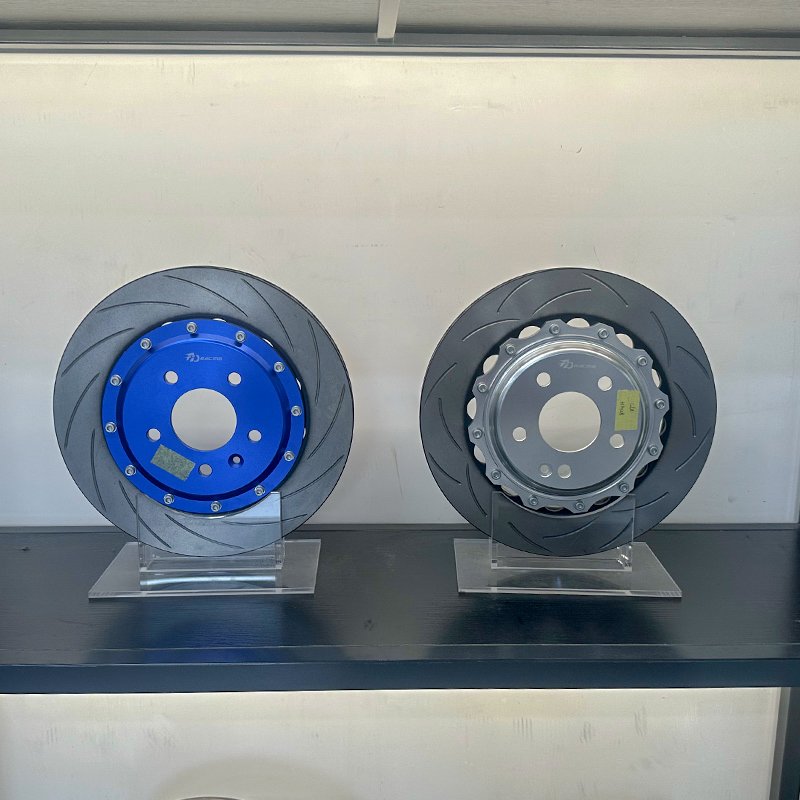 Wholesale Car Accessories Brake Discs Brake Rotors for Cadillac Cimarron C5 CT5-V CT6 CTS CTs Coupe CTS Sport Wagon CTSV