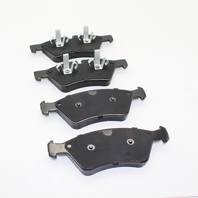 High Quality 164 420 08 20 Ceramic Brake Pads Brake Disc Car Systems Auto Brake Pads